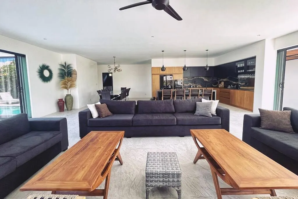 Grande Villa Moderne 5 Chambres Ungasan
