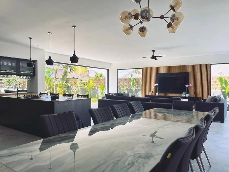 Grande Villa Moderne 5 Chambres Ungasan  Ungasan (Bali)