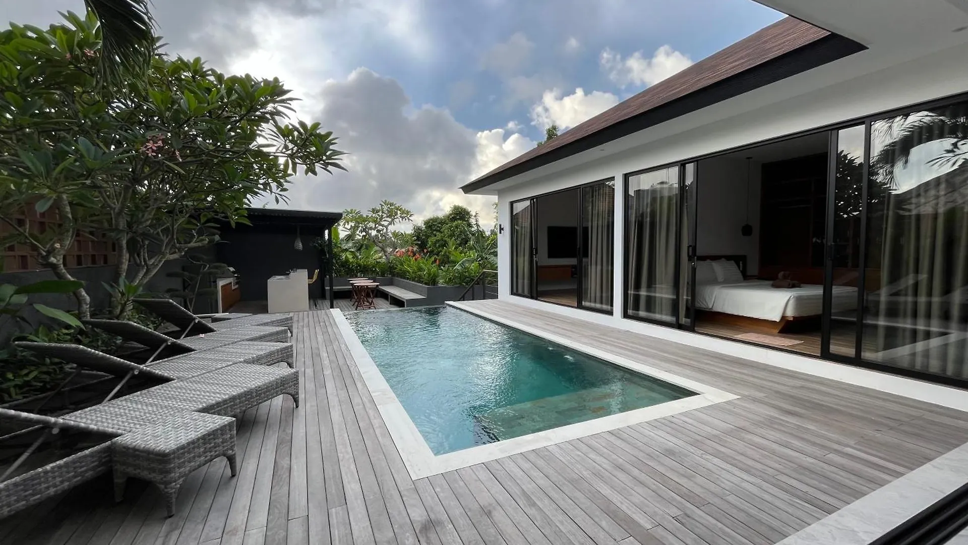 Grande Villa Moderne 5 Chambres Ungasan   Ungasan (Bali)